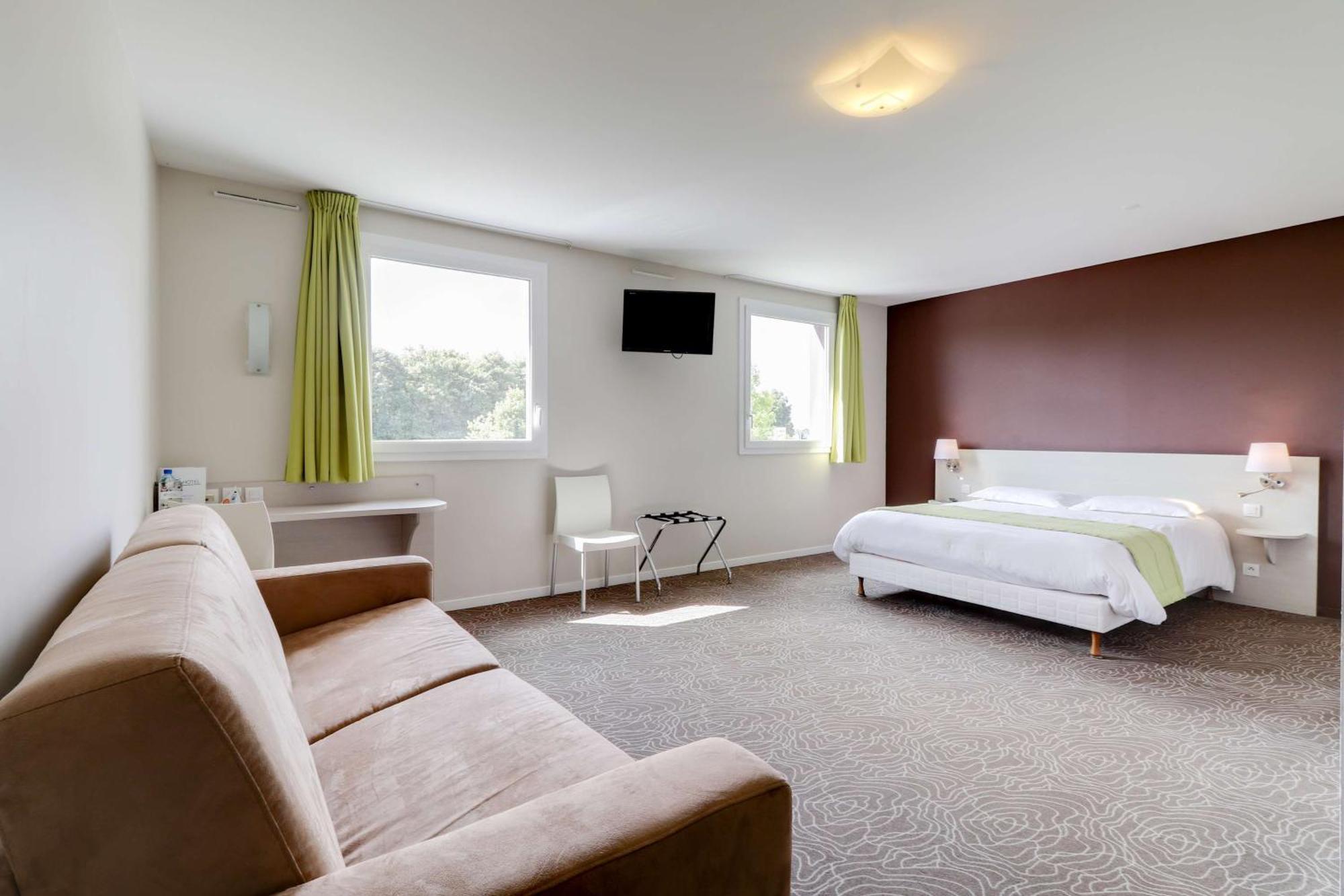 Brit Hotel Saint-Meen-Le-Grand En Broceliande Exterior photo