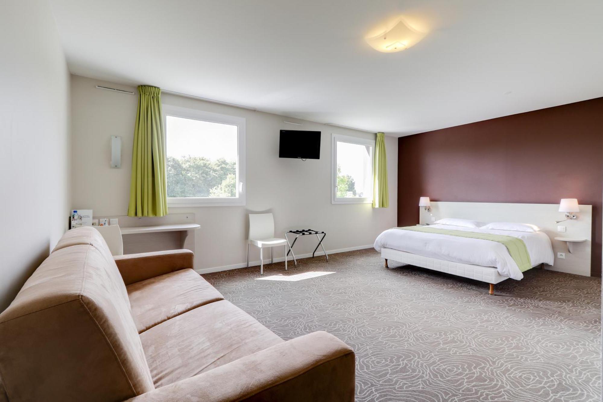 Brit Hotel Saint-Meen-Le-Grand En Broceliande Exterior photo