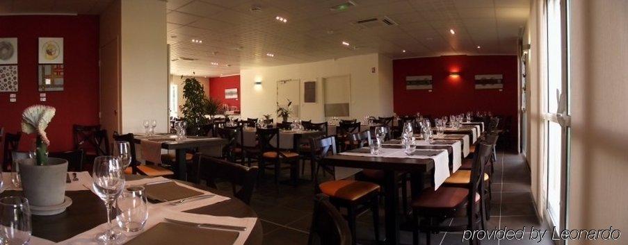 Brit Hotel Saint-Meen-Le-Grand En Broceliande Exterior photo